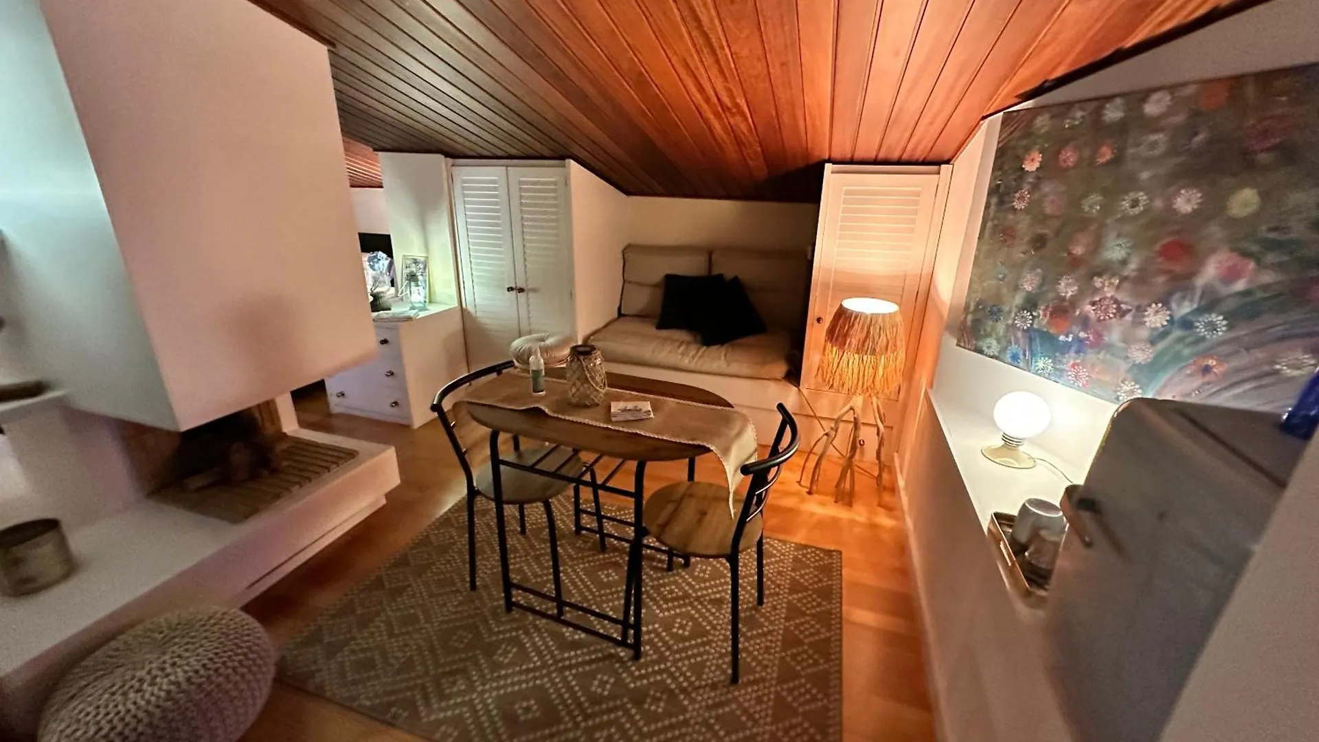 Solo Atico Guest Suites L' Escala Oda ve Kahvaltı