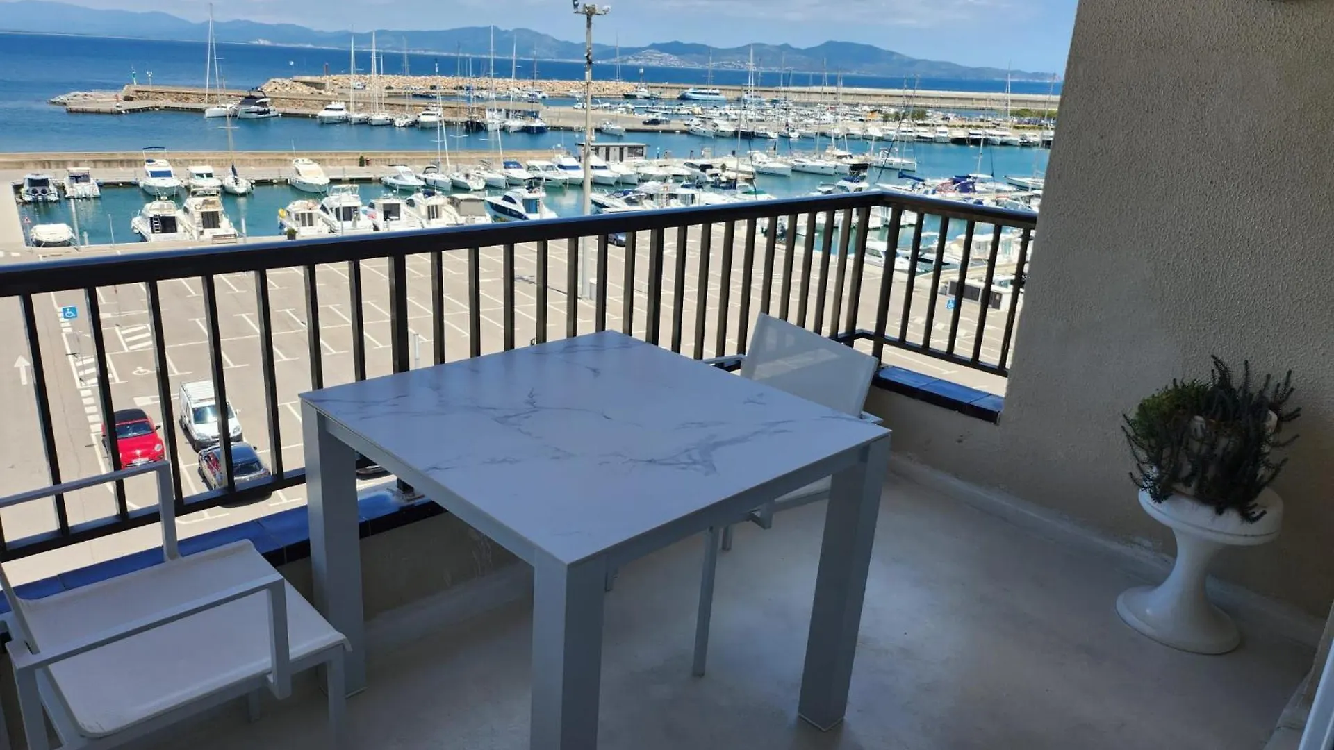 Solo Atico Guest Suites L'Escala