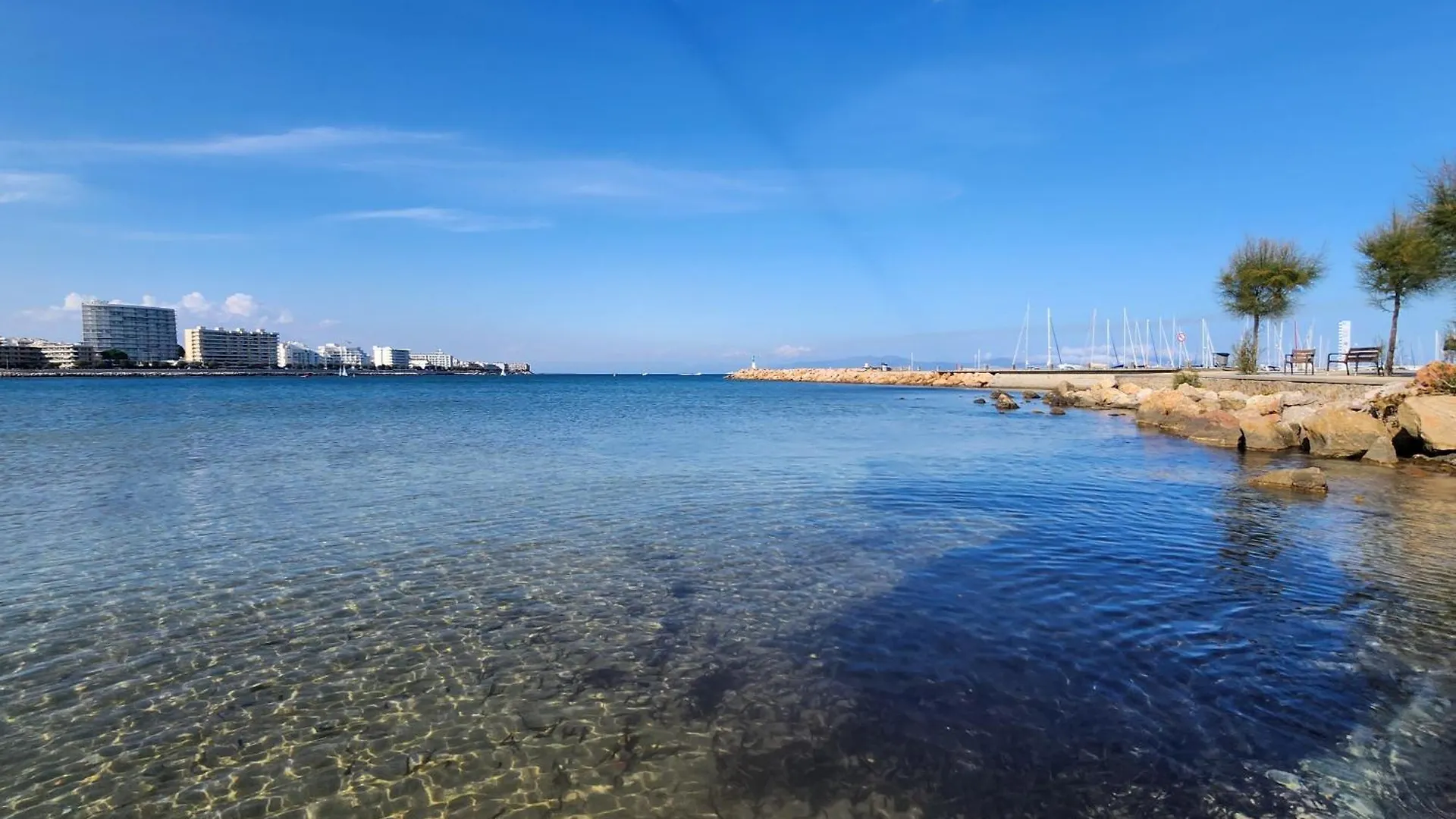 Solo Atico Guest Suites L'Escala 0*,  Spain